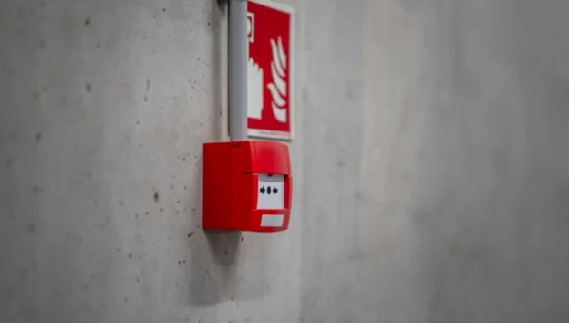 pentingnya fire alarm system