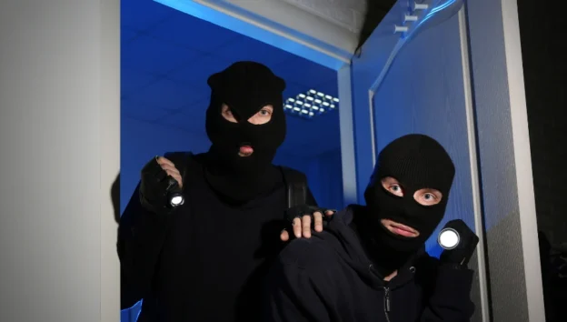 Modus Pencurian di Perumahan yang Wajib Diwaspadai